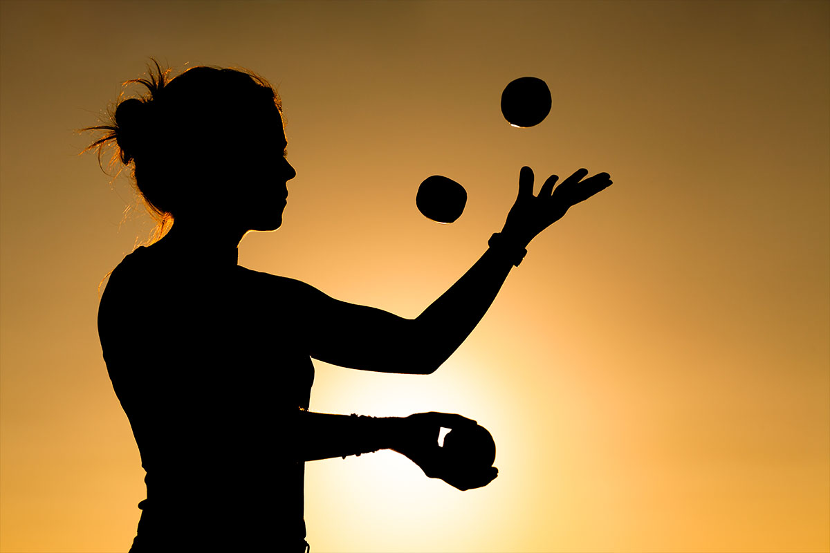 HR Thinking Round-Up: Juggling meaningful work and the productivity puzzle